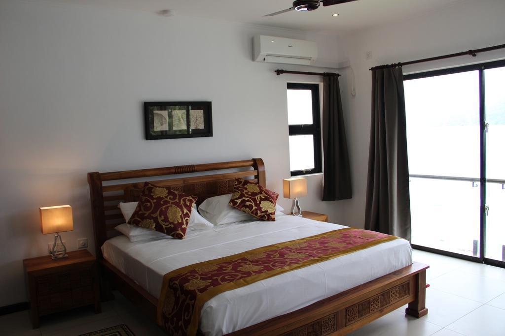 Surfers Cove Apartments Bel Ombre Exterior foto