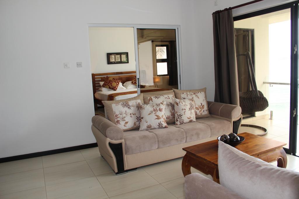 Surfers Cove Apartments Bel Ombre Exterior foto