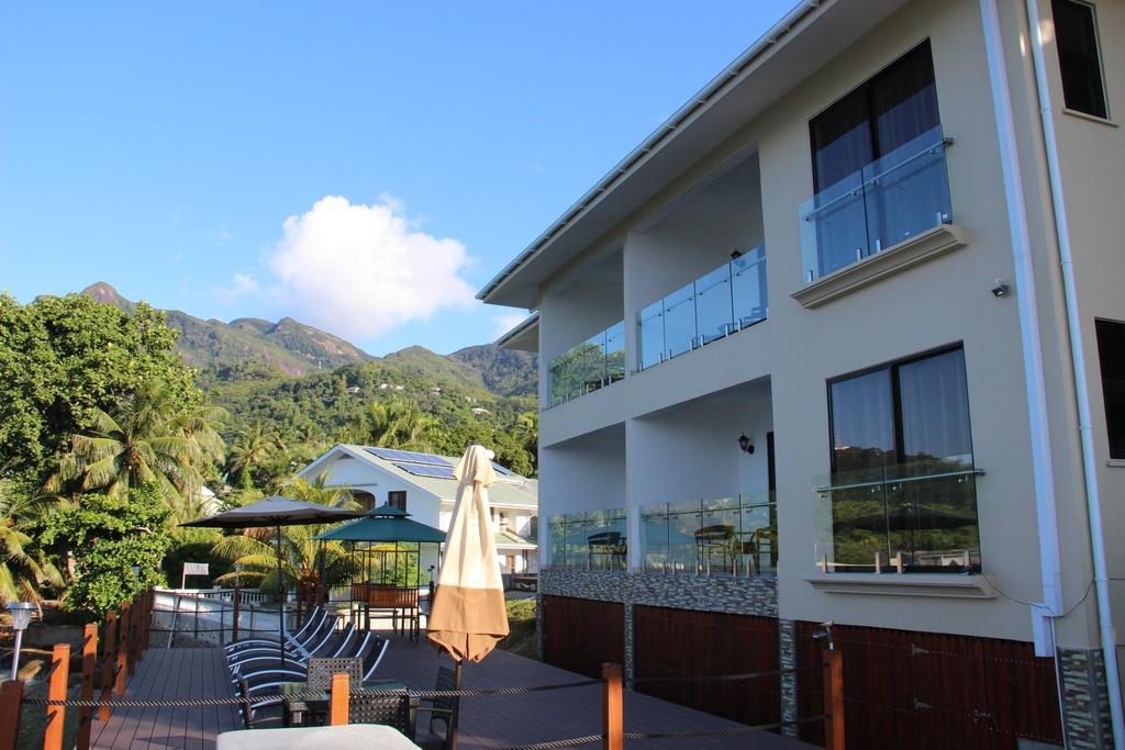 Surfers Cove Apartments Bel Ombre Exterior foto