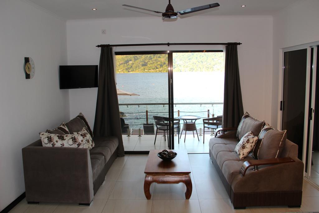 Surfers Cove Apartments Bel Ombre Exterior foto